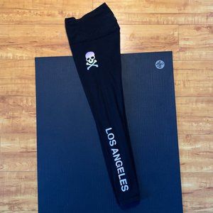 Black Lululemon SoulCycle Los Angeles Align Pant